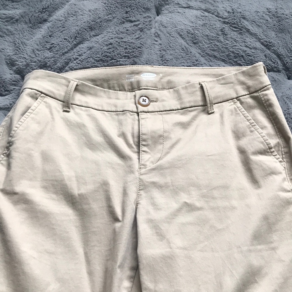 - straight fitting khakis